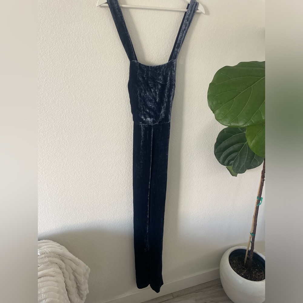 Staud Women's Sleeveless Wide Leg Velvet Silk Rayon Jumpsuit Navy Size 4